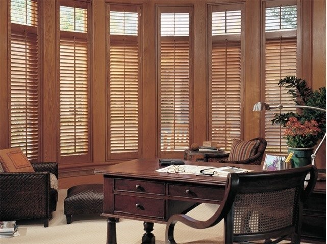 Hunter Douglas Dealer Image